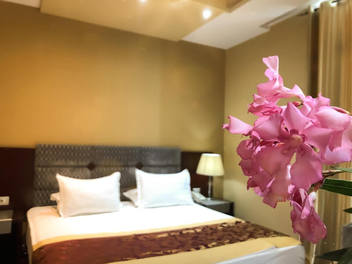 Hotel Arifi Shkodra Kültér fotó