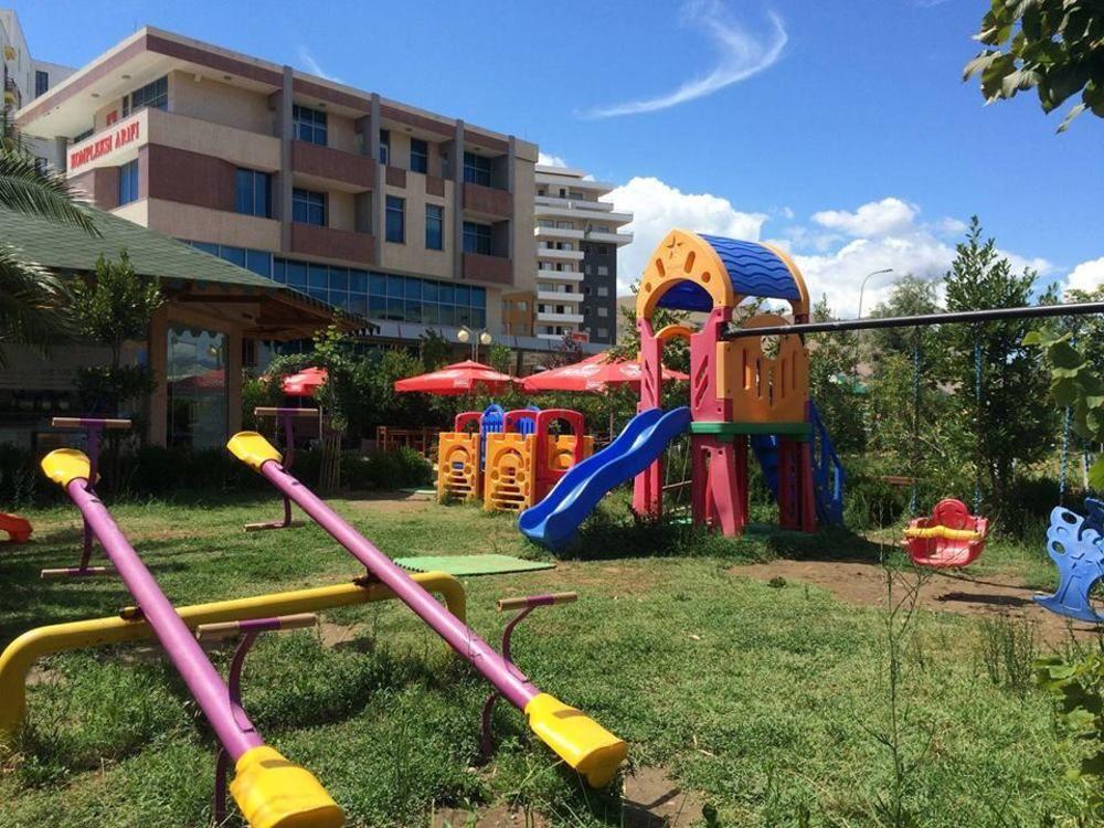 Hotel Arifi Shkodra Kültér fotó
