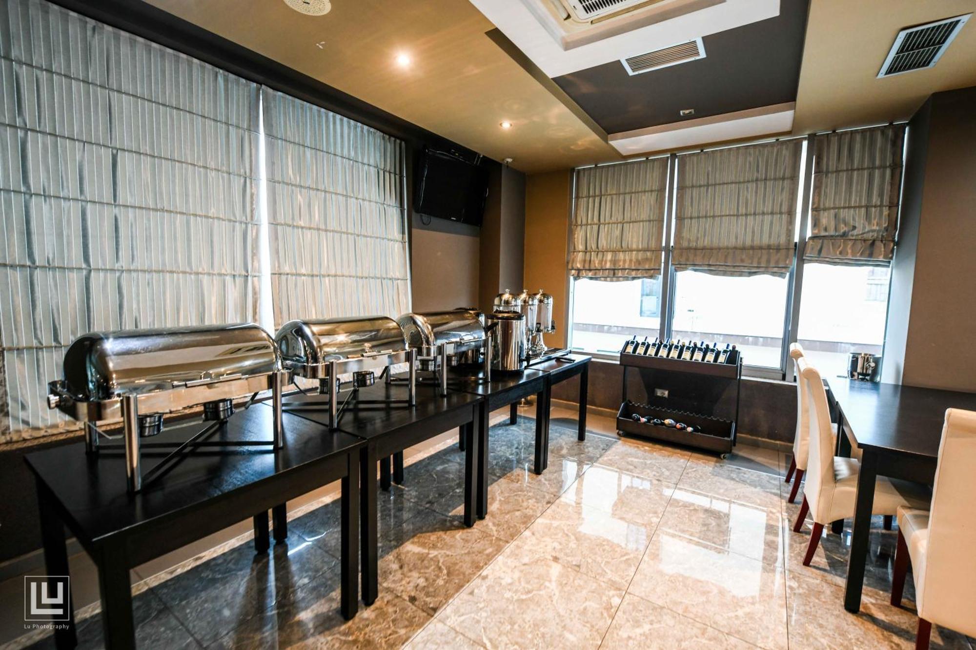 Hotel Arifi Shkodra Kültér fotó